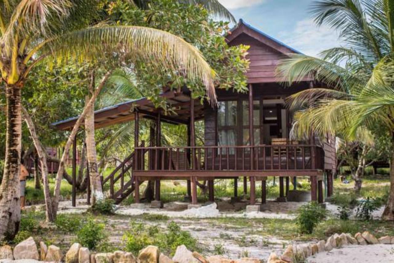 Malibu Hostel Koh Rong Island Exterior photo