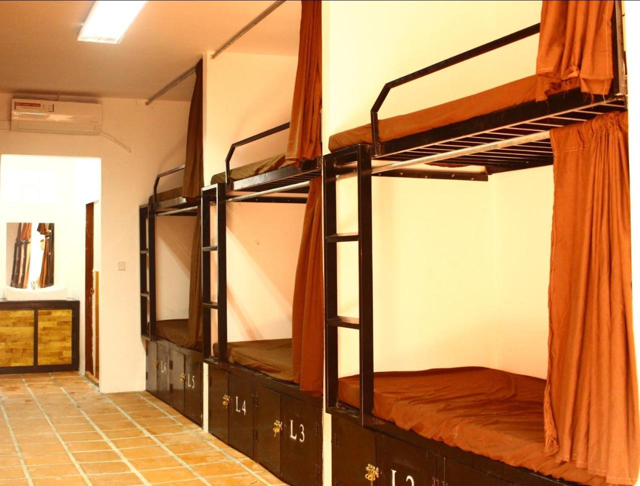 Malibu Hostel Koh Rong Island Exterior photo