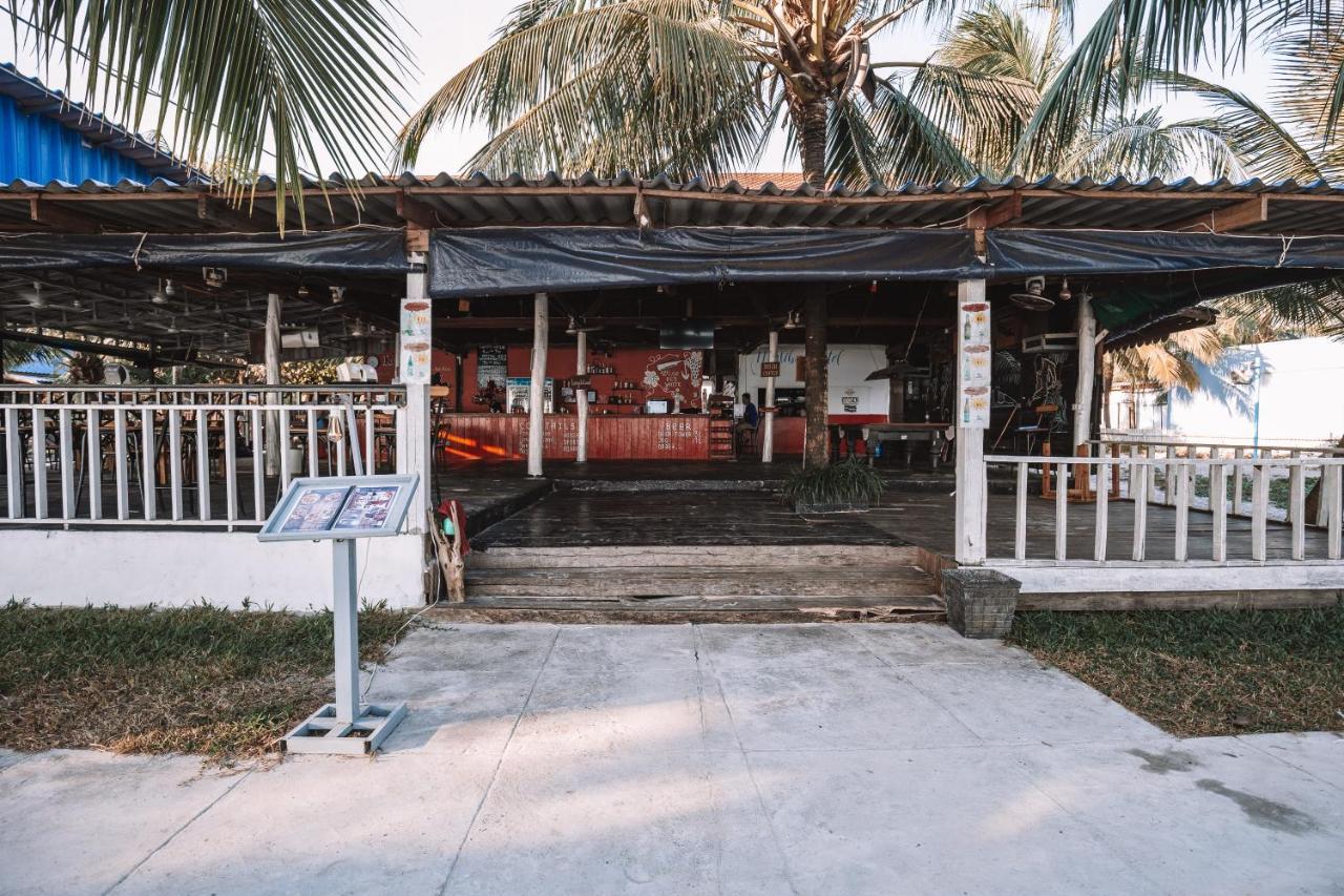 Malibu Hostel Koh Rong Island Exterior photo
