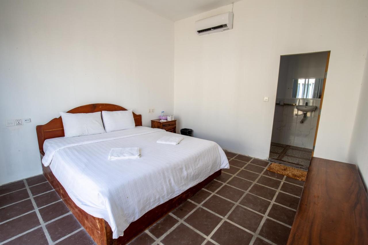 Malibu Hostel Koh Rong Island Exterior photo