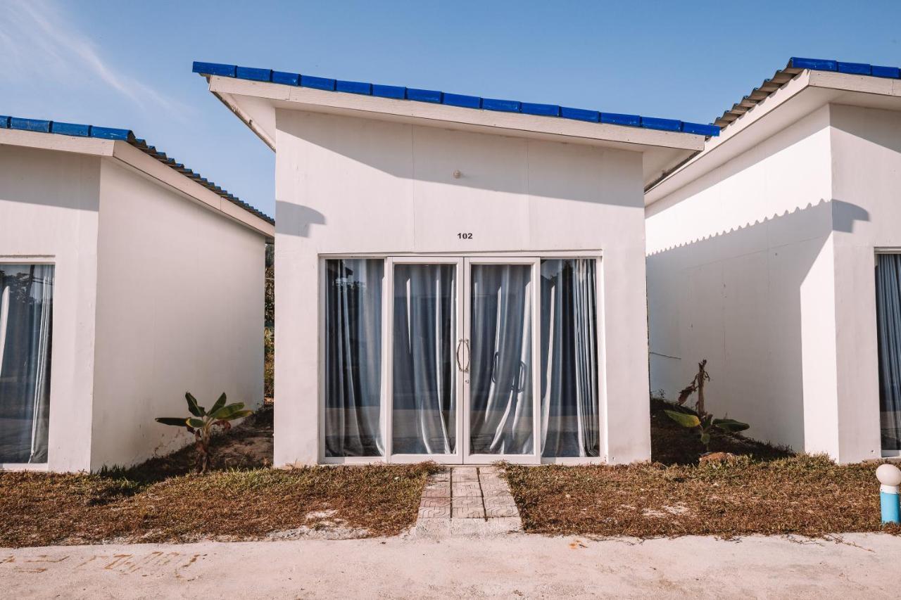 Malibu Hostel Koh Rong Island Exterior photo