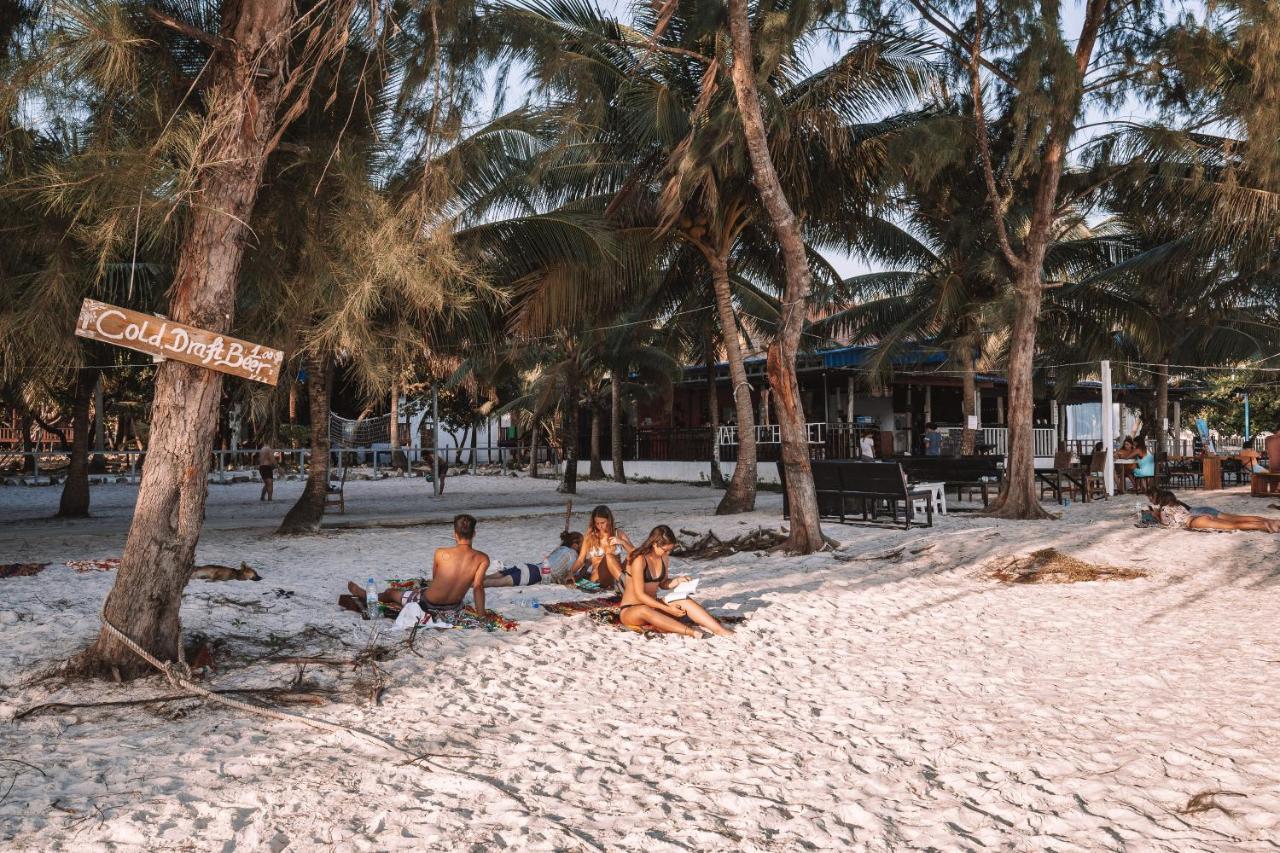 Malibu Hostel Koh Rong Island Exterior photo