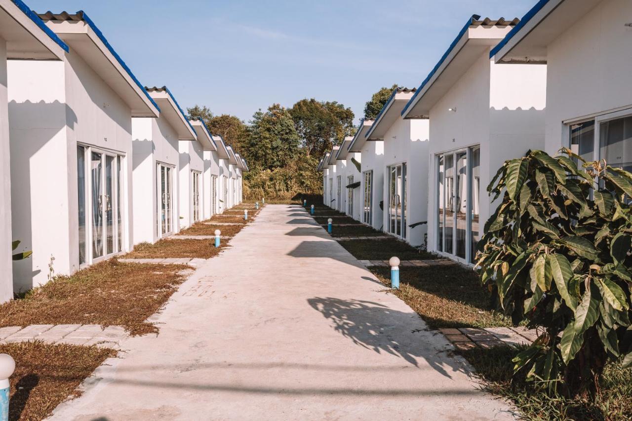 Malibu Hostel Koh Rong Island Exterior photo
